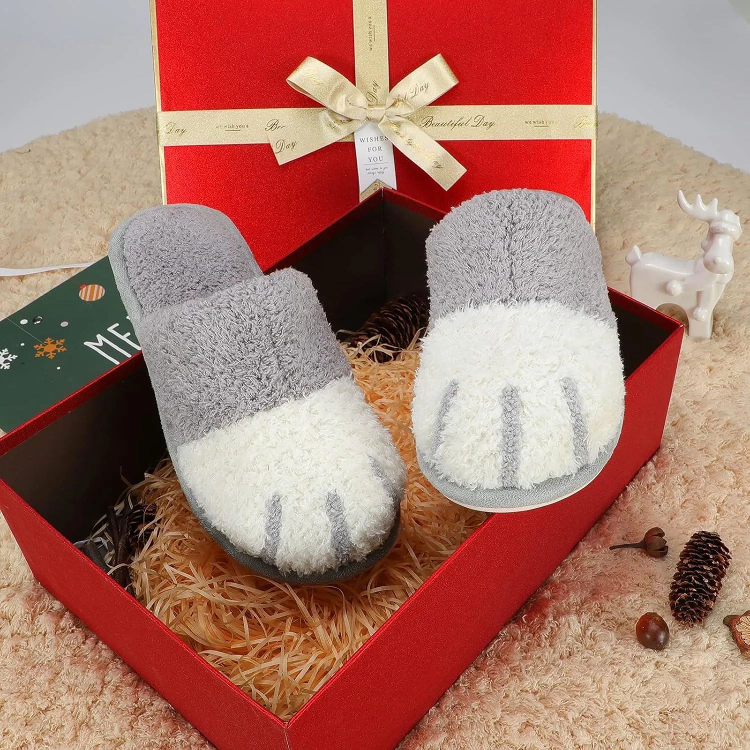 SINNO Cute Animal Slippers for Women Indoor Outdoor Memory Foam House Slipper Soft Warm Cozy Fuzzy Bedroom Non-Slip Shoes Christmas Gift ladies